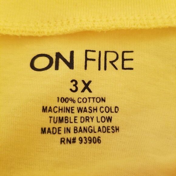 On Fire High-Low Women's Graphic Top (size 3X) - Picture 5 of 7